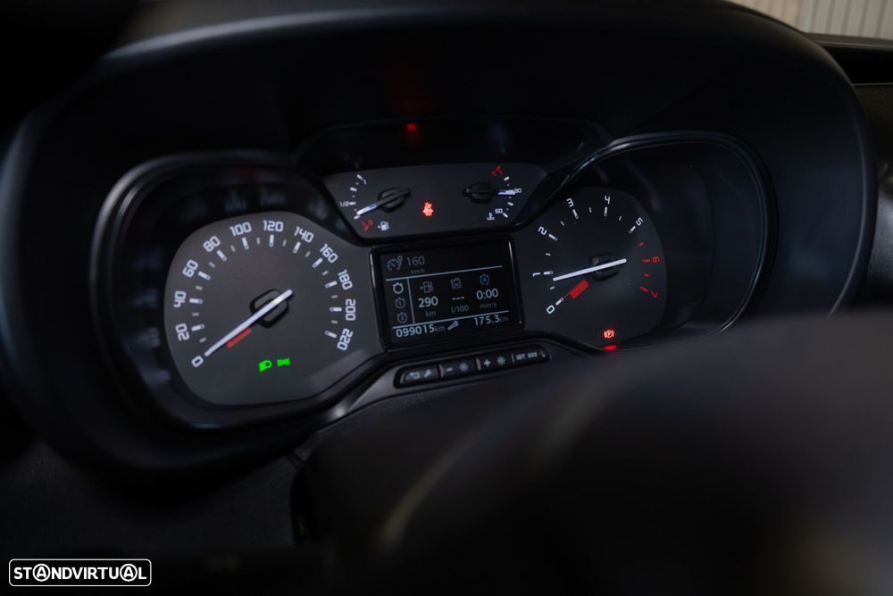 Citroën Berlingo 1.2 PureTech M Feel - 23