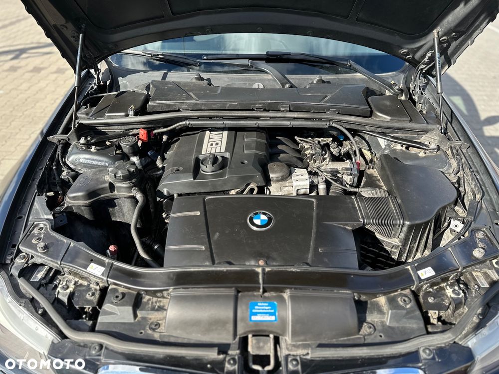BMW Seria 3 - 17