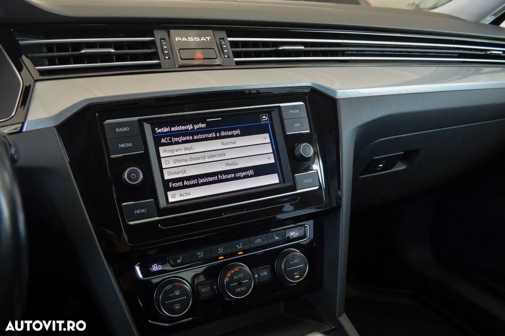 Volkswagen Passat 1.5 TSI ACT DSG Comfortline - 7