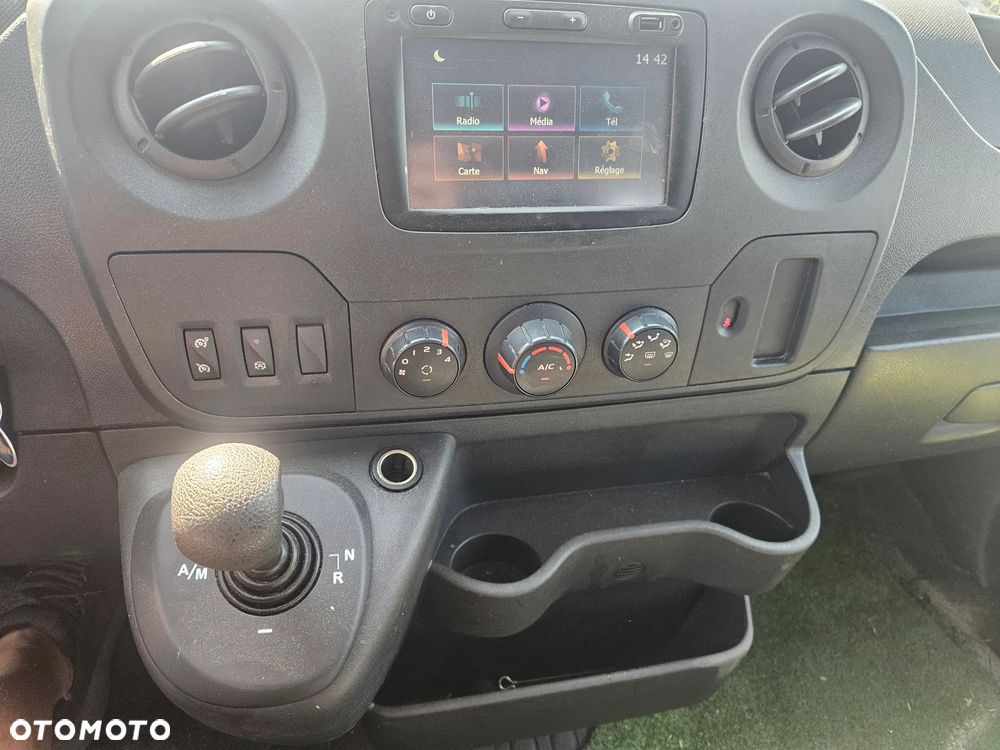 Renault Master - 12