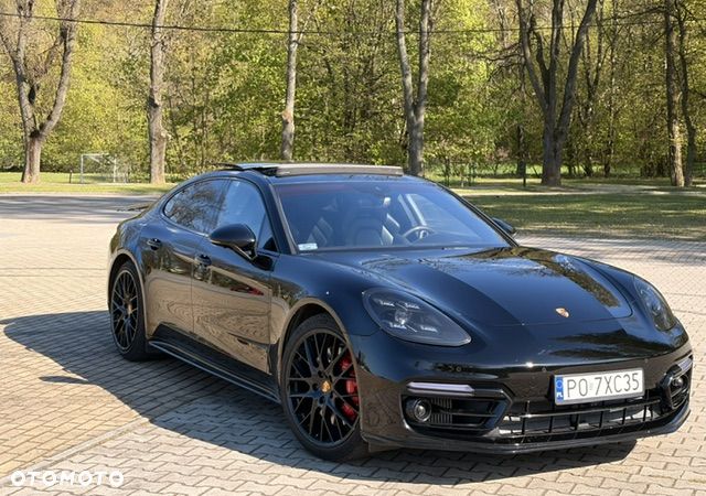 Porsche Panamera GTS - 16