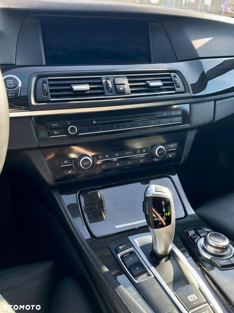 BMW Seria 5 530d Modern Line - 13