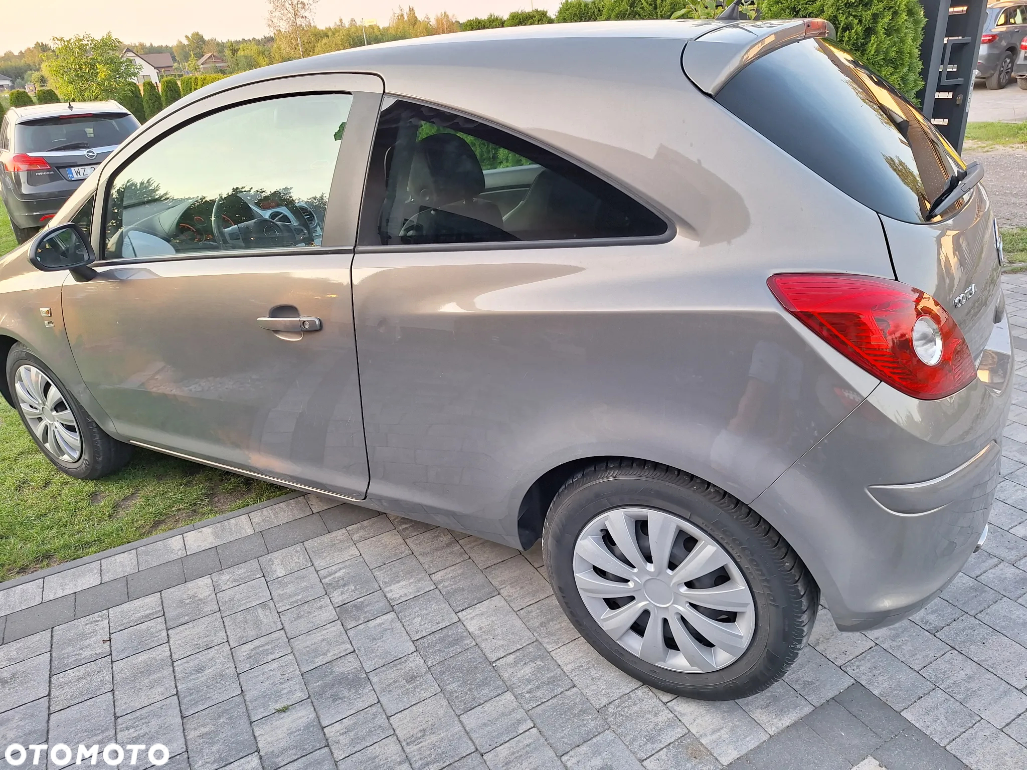 Opel Corsa 1.4 16V 150 Jahre - 6