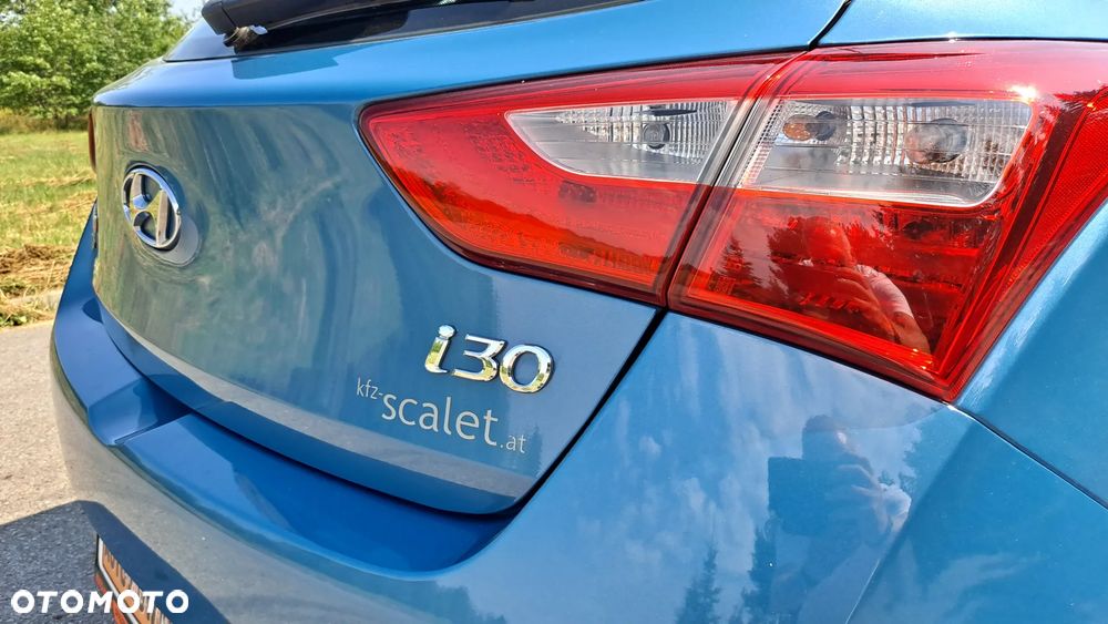 Hyundai i30 1.4 Intro Edition - 21
