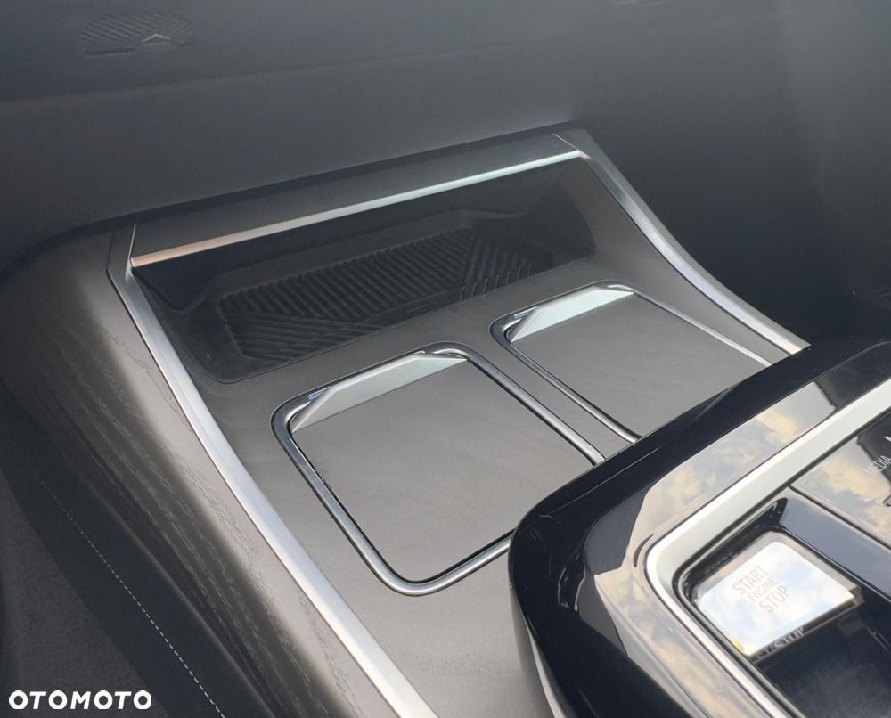 BMW Seria 7 - 7