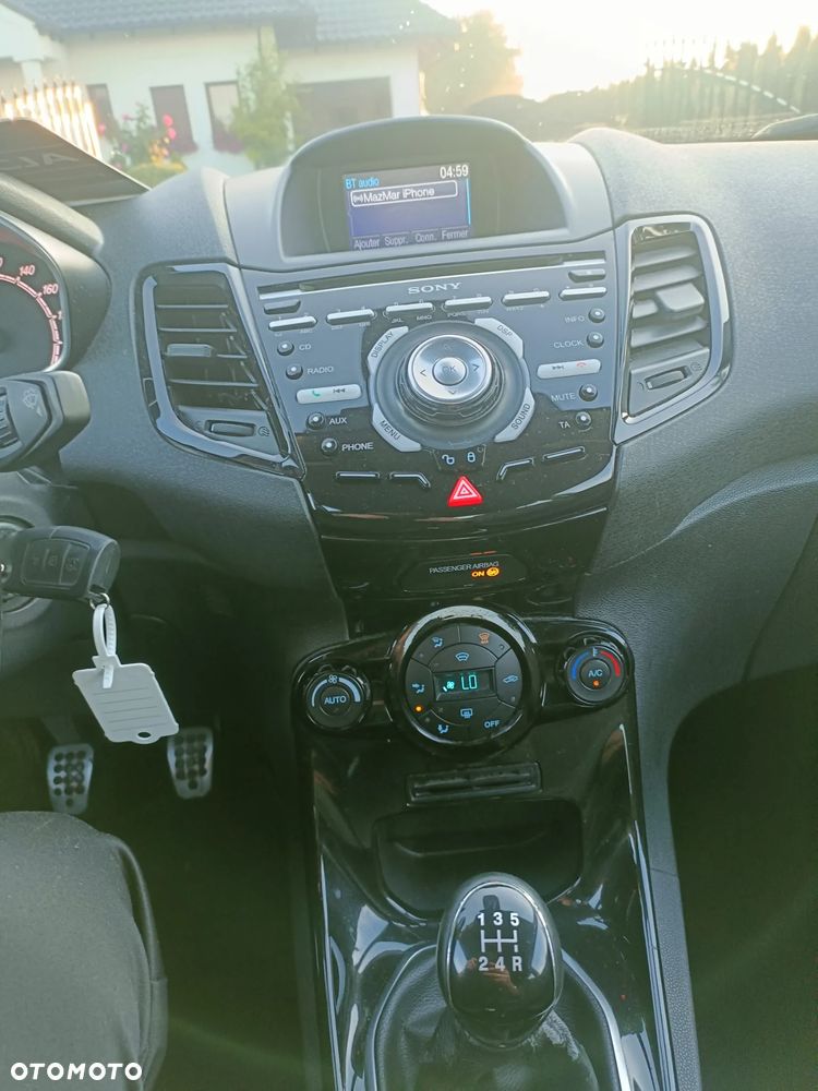 Ford Fiesta - 14