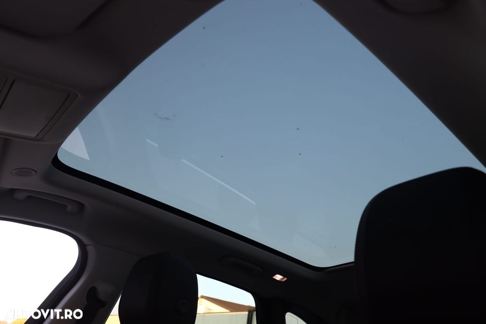 Jaguar F-Pace P400e AWD R-Dynamic HSE - 5