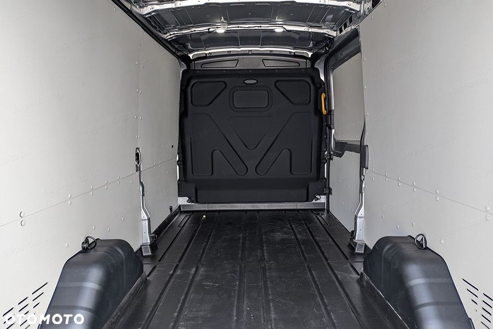 Ford Transit 350 L3H2 Trend Trail 2.0 130KM - 10