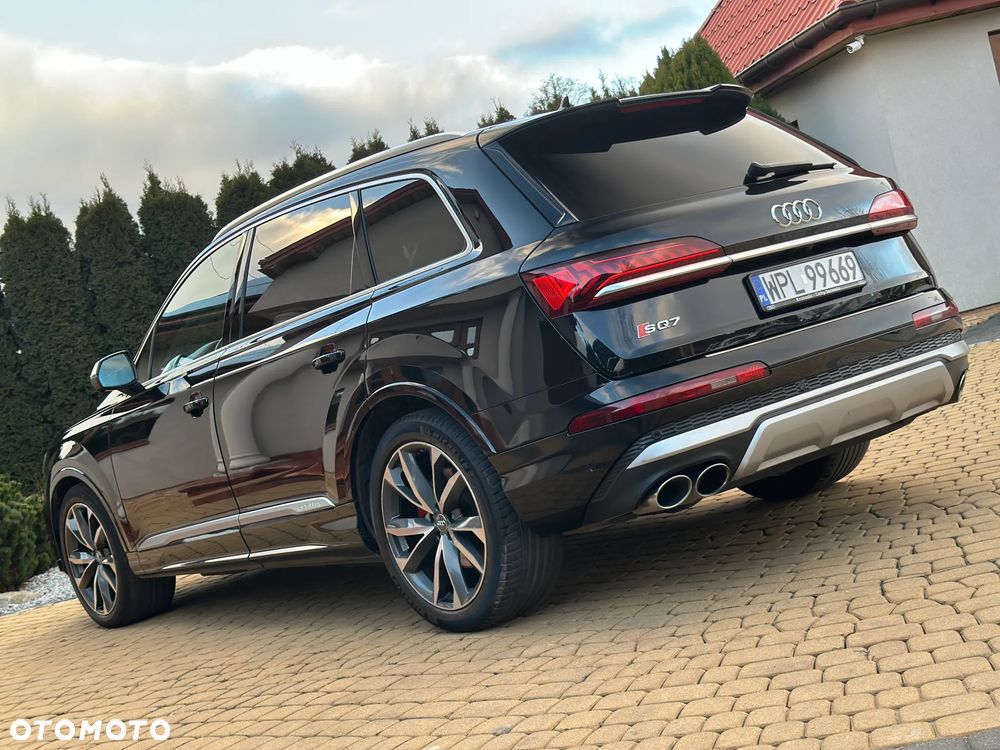 Audi SQ7 - 35