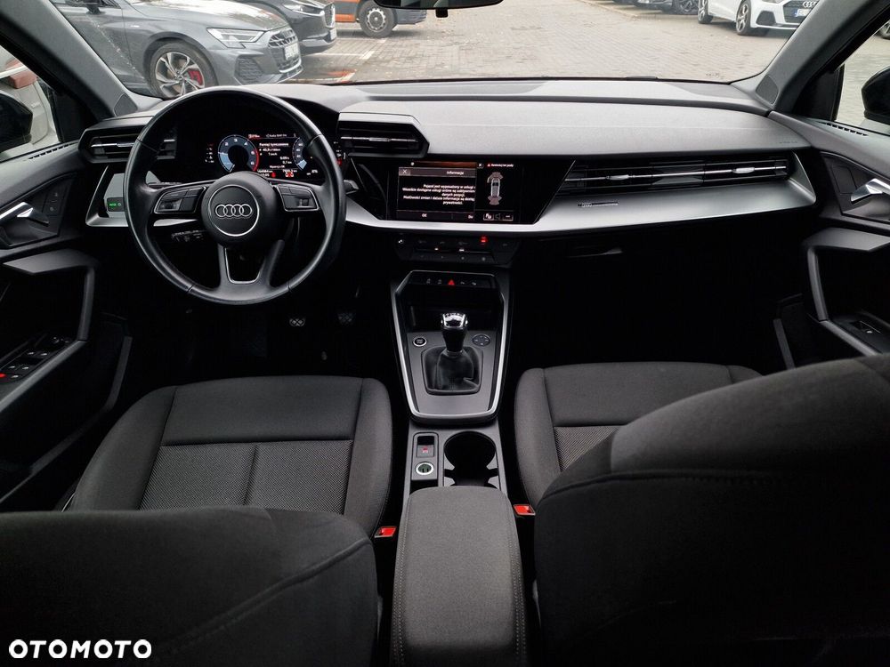 Audi A3 Sportback - 16