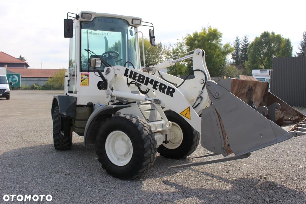 Liebherr L506 STEREO / ŁYŻKA / WIDŁY / SZYBKOZŁĄCZE / SPROWADZONA Z FRANCJI/ - 21