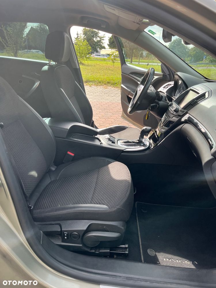 Opel Insignia 2.0 CDTI - 15