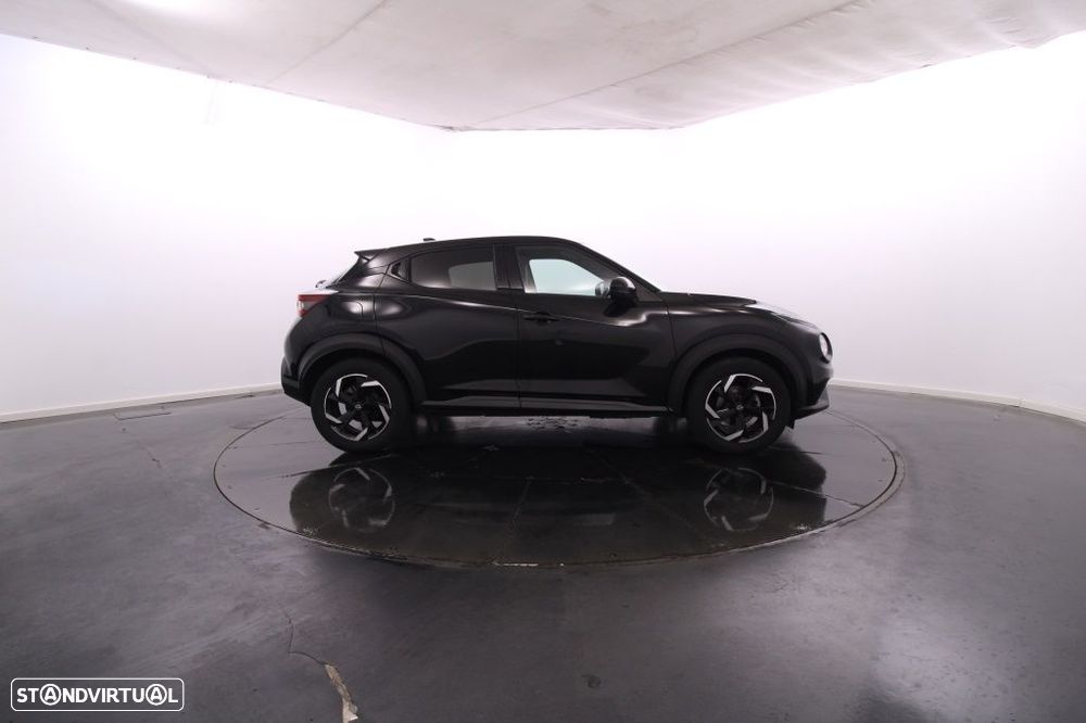 Nissan Juke 1.0 DIG-T N-Connecta NAV. DCT - 10