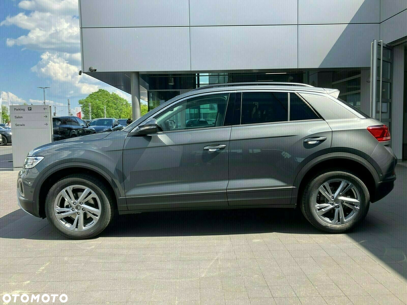 Volkswagen T-Roc - 3