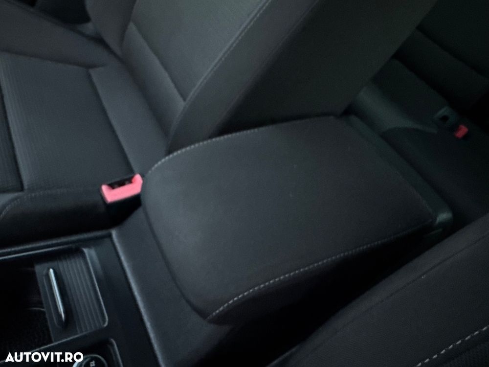 Volkswagen Golf 1.4 TSI BlueMotion Technology Comfortline - 22