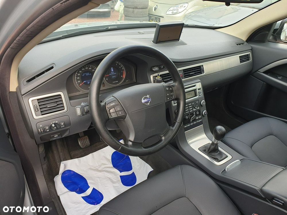 Volvo V70 - 11