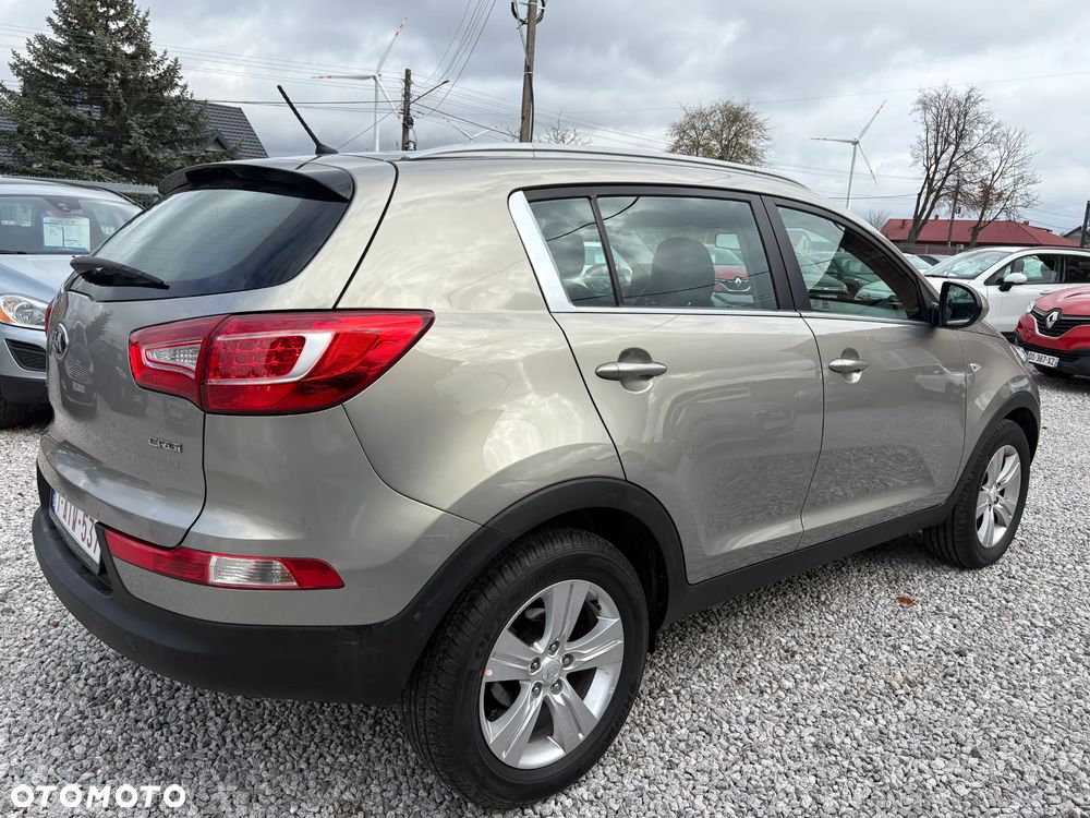 Kia Sportage 1.7 CRDI 2WD Attract - 4