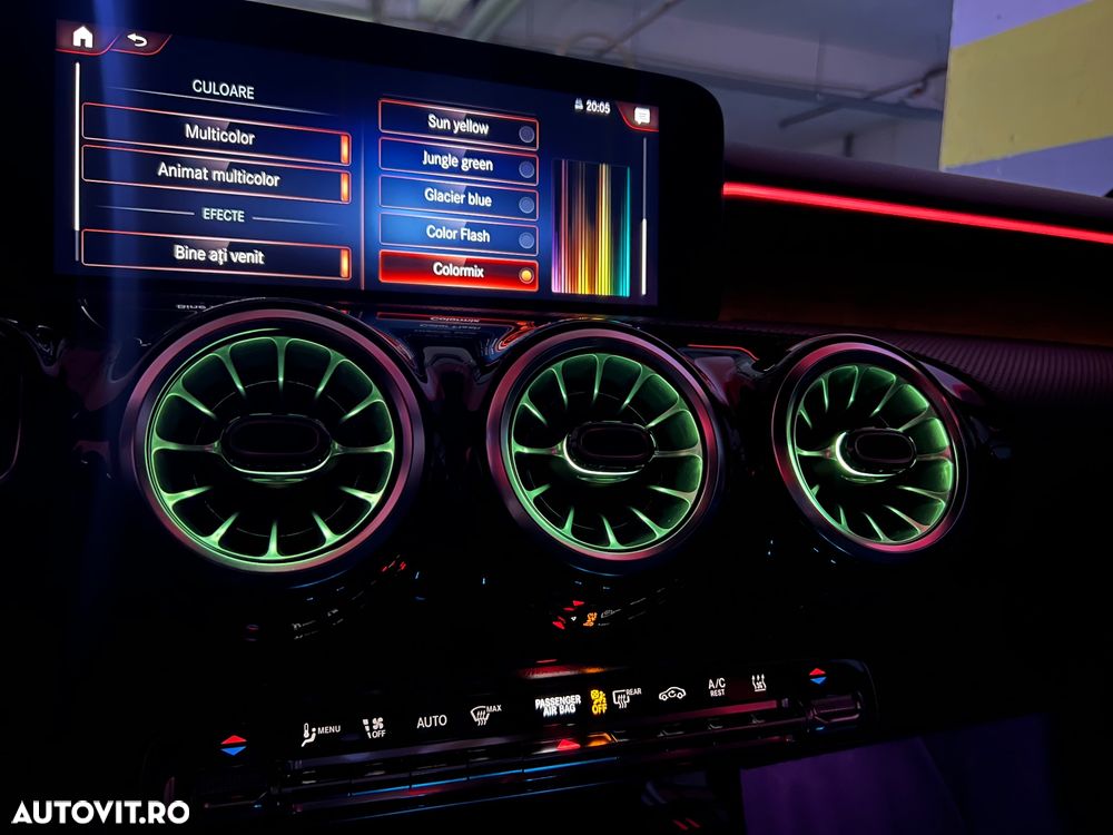 Mercedes-Benz A 250 e Aut. - 35