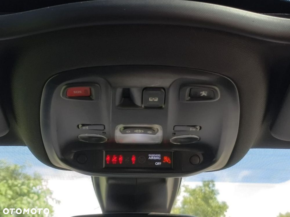 Peugeot 308 - 12