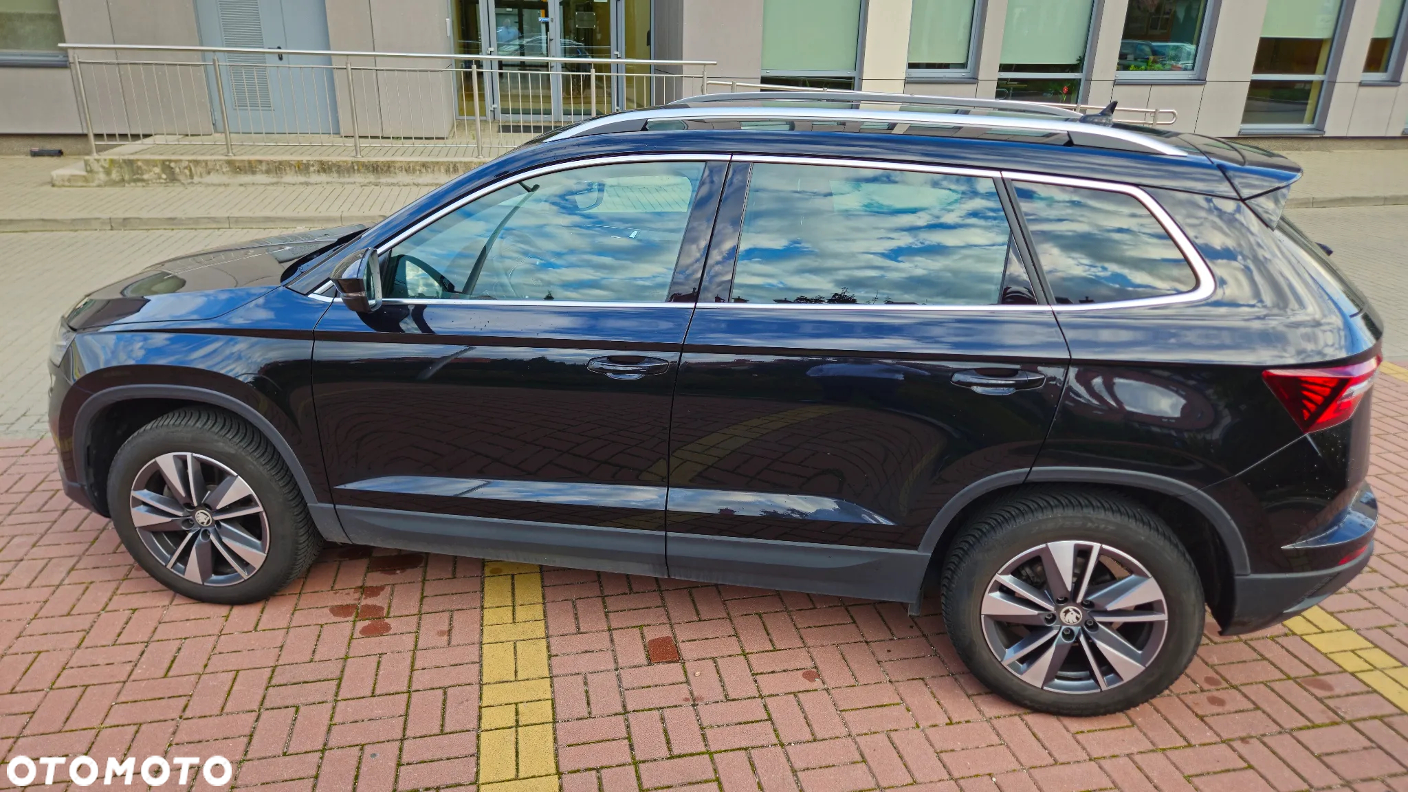 Skoda Karoq 1.5 TSI ACT 4x2 Style DSG - 6