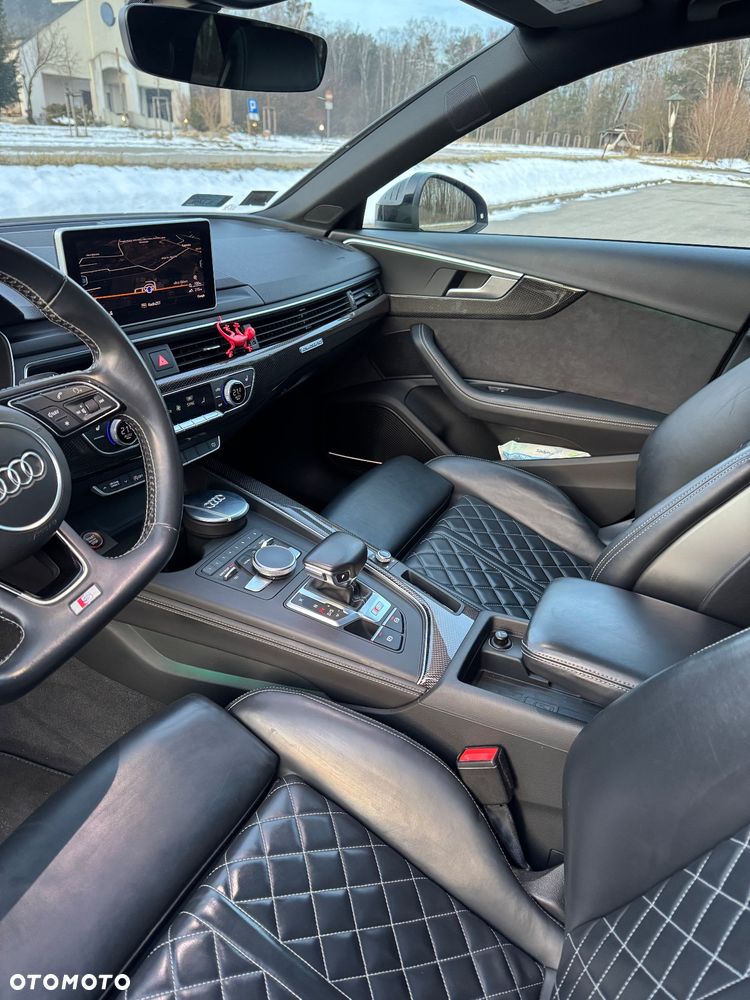 Audi S4 Limousine - 13