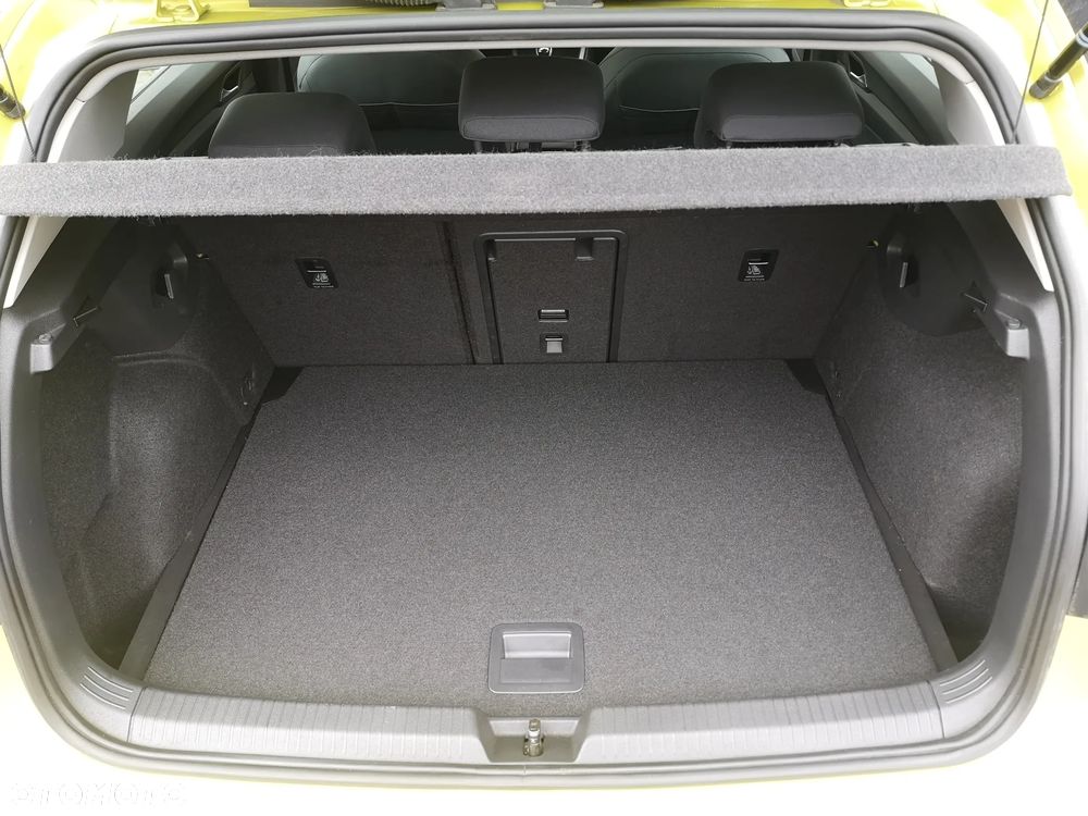 Volkswagen Golf 1.5 TSI OPF Life - 30