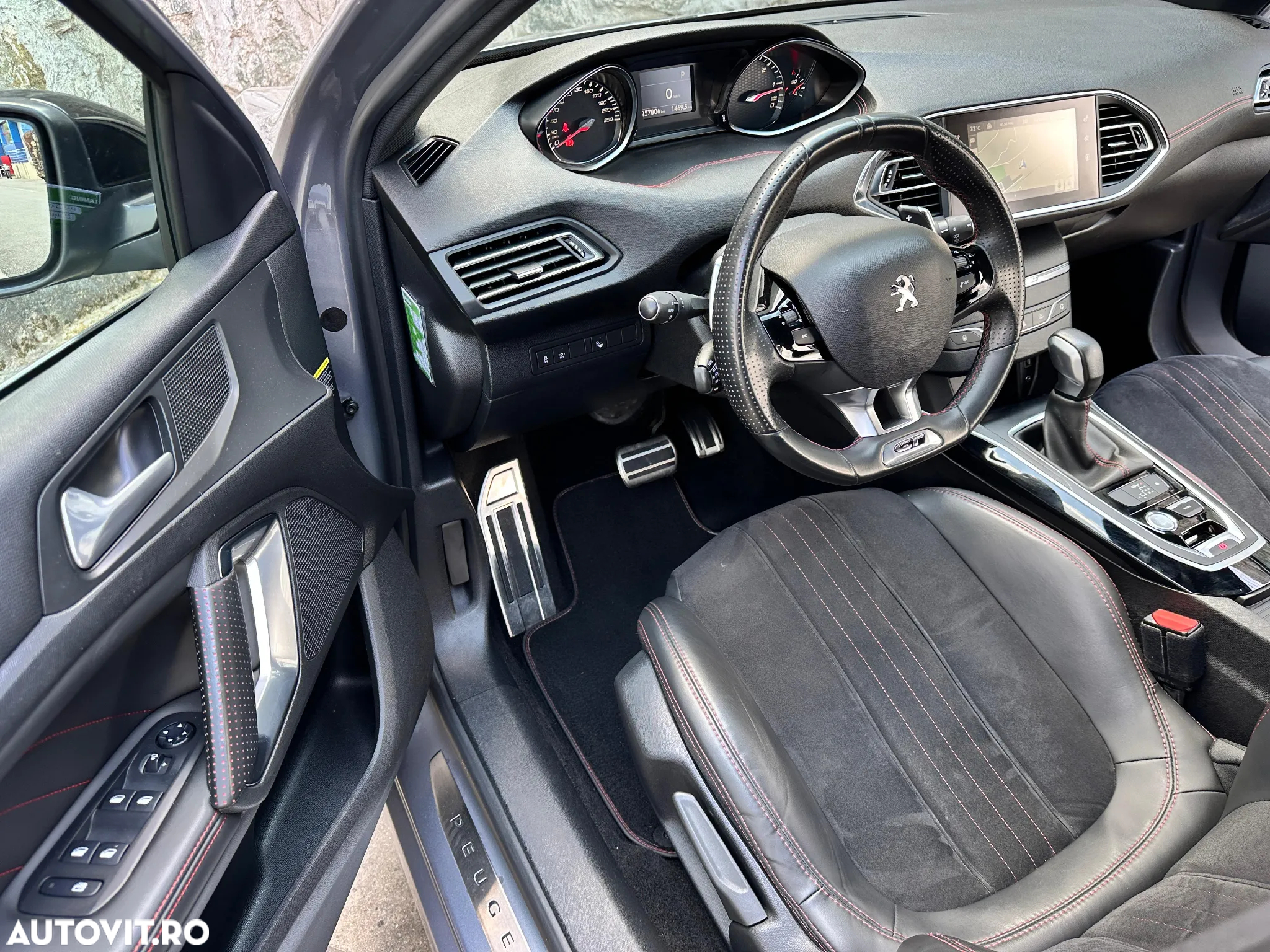 Peugeot 308 SW BlueHDi 180 EAT6 GT - 12