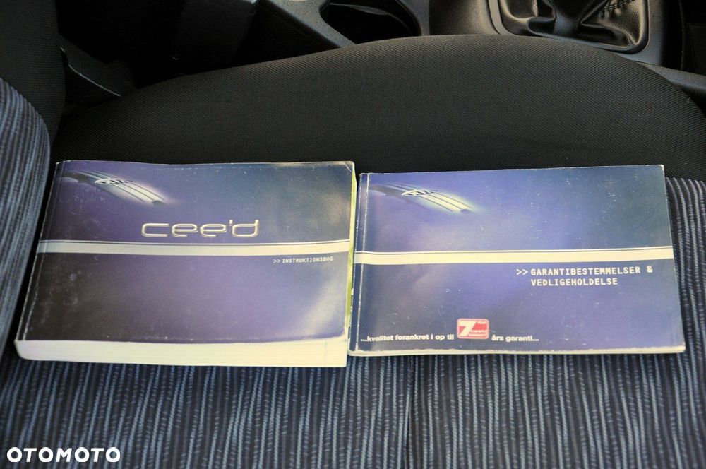 Kia Ceed 1.4 CVVT SW EX - 15