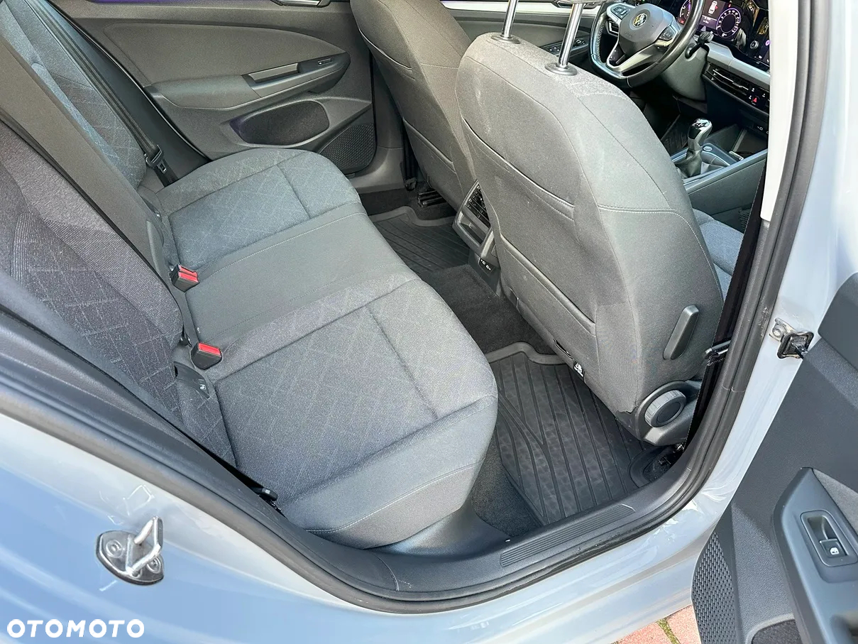 Volkswagen Golf VIII 2.0 TDI Style - 11