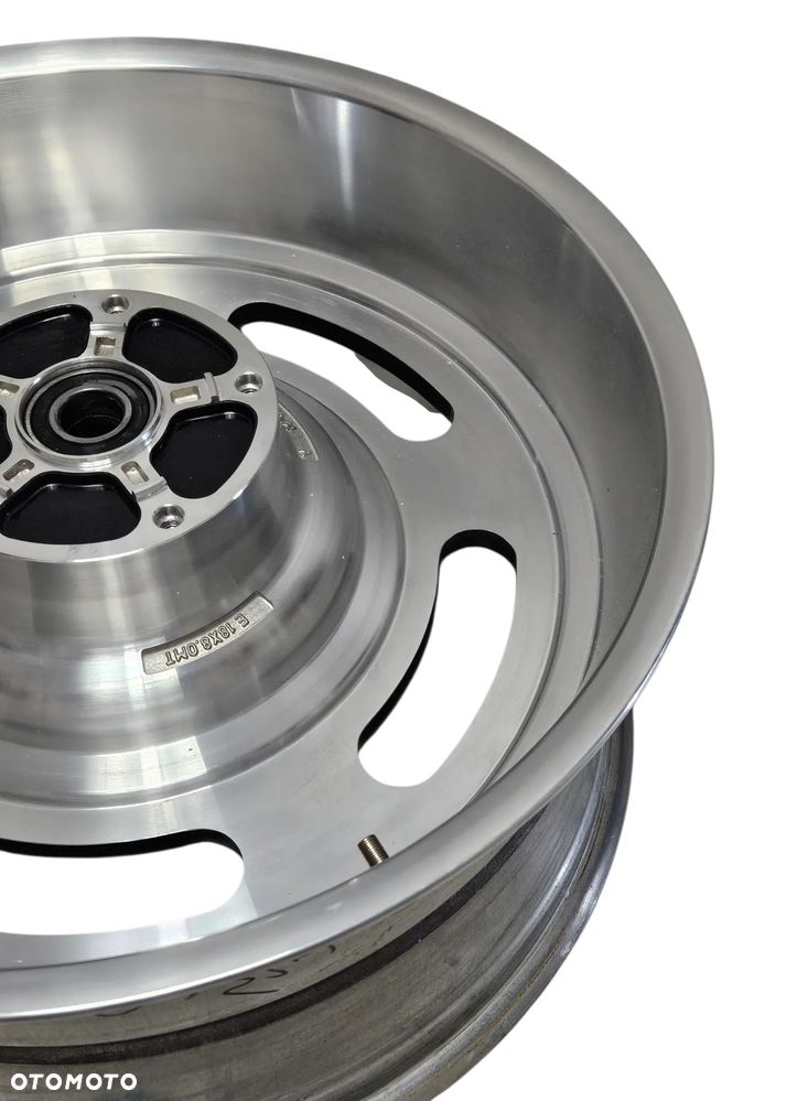 Felga tył 18x8.00 Harley Davidson V Rod 41529-08 - 5