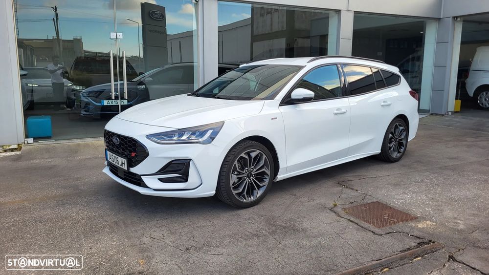 Ford Focus SW 1.0 EcoBoost MHEV ST-Line X - 2