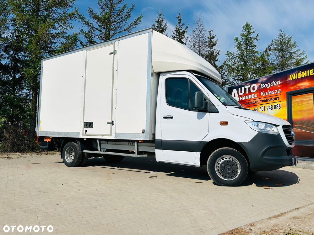 Mercedes-Benz Sprinter 516 - 13