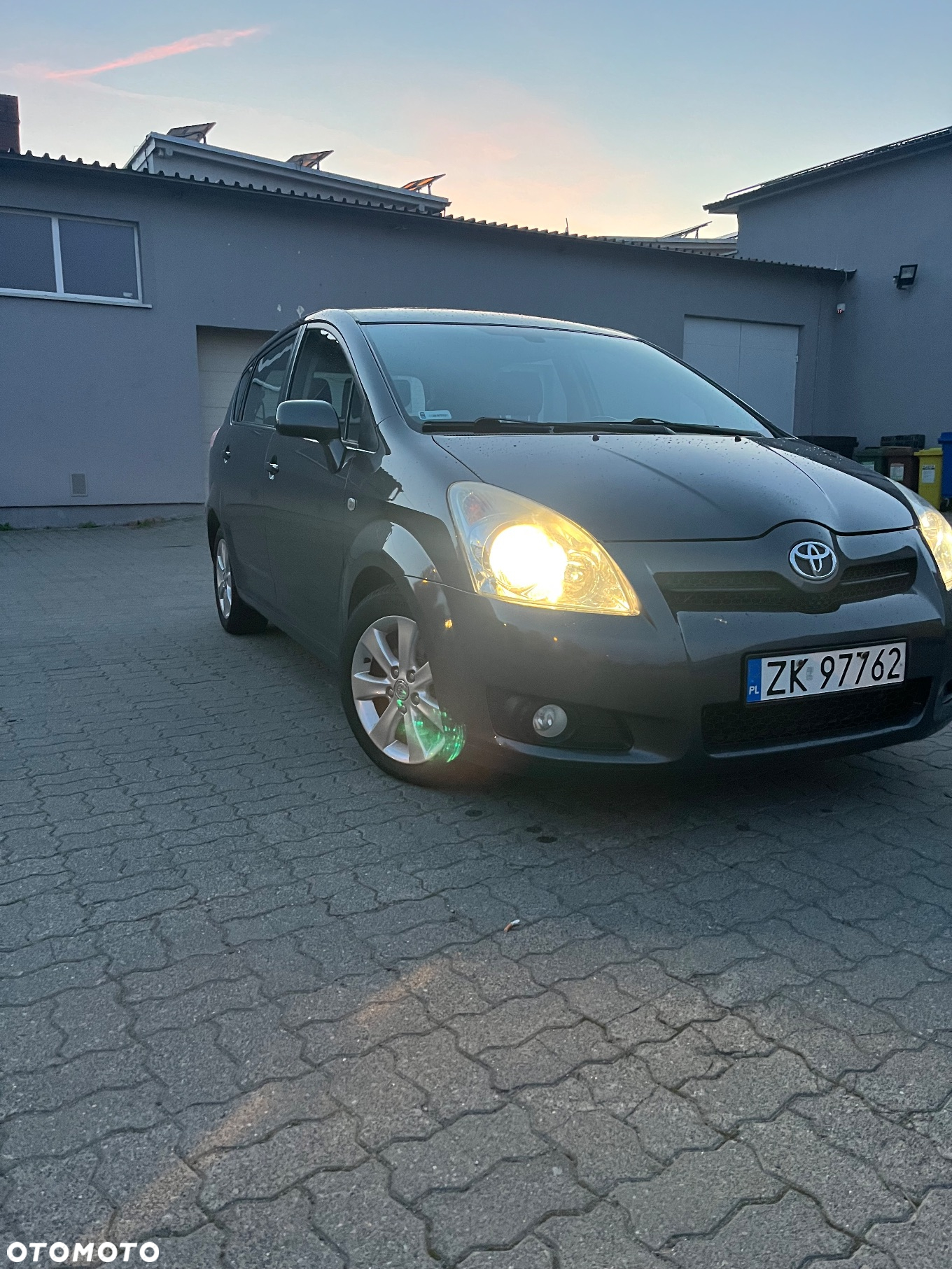 Toyota Corolla Verso 2.2 D-4D Sol + 7os - 3