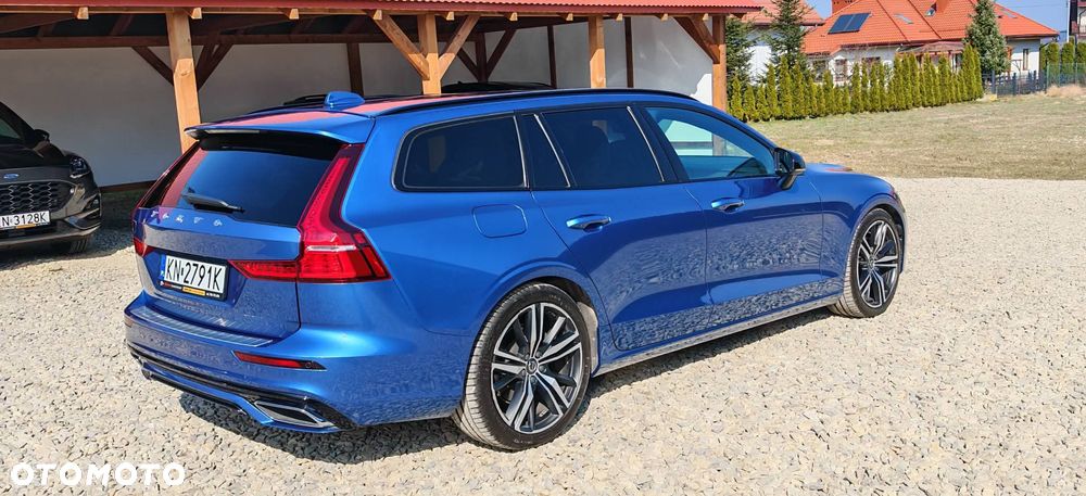 Volvo V60 D4 AWD R-Design - 5