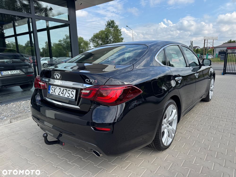 Infiniti Q70 2.2d Premium Executive - 3