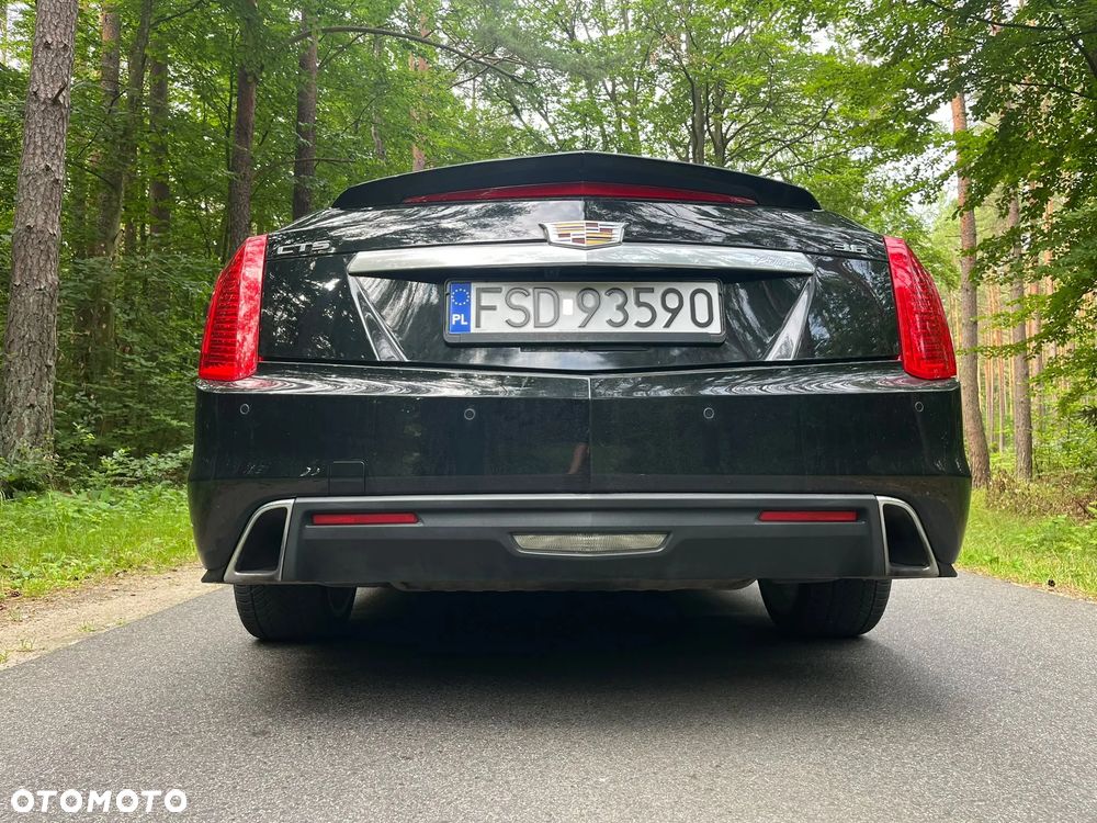 Cadillac CTS - 11