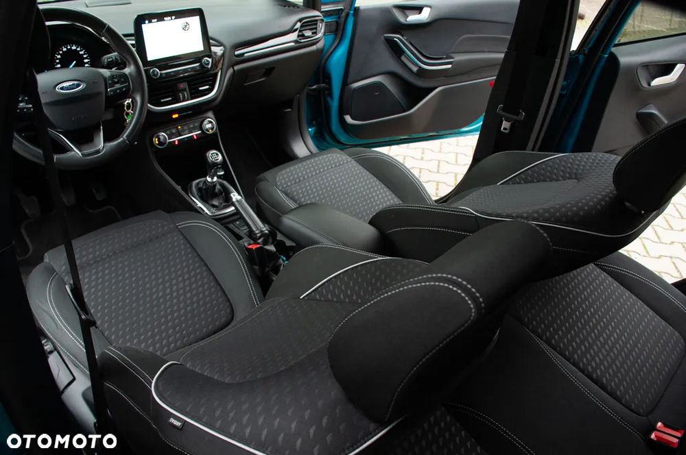 Ford Fiesta 1.0 EcoBoost Titanium - 29