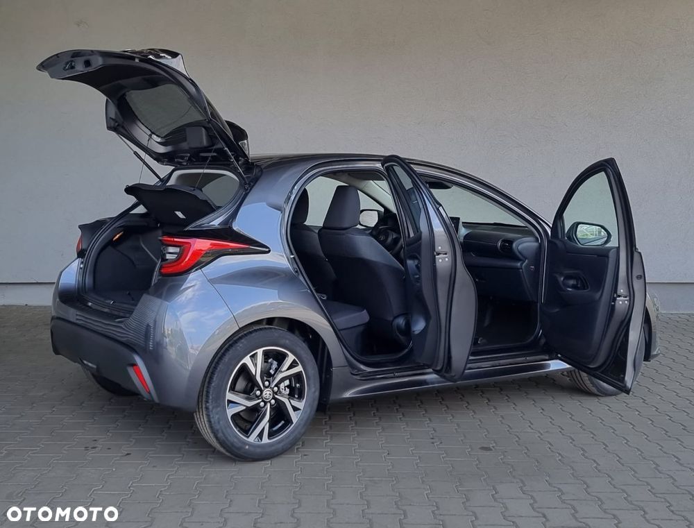Toyota Yaris Hybrid 1.5 Style - 6