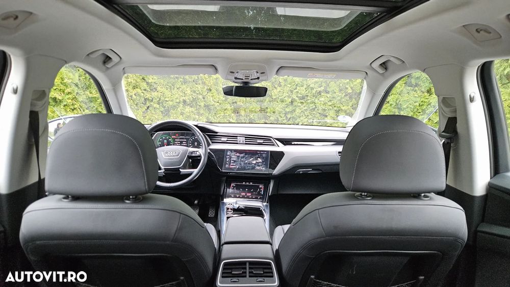 Audi e-tron 55 quattro - 21