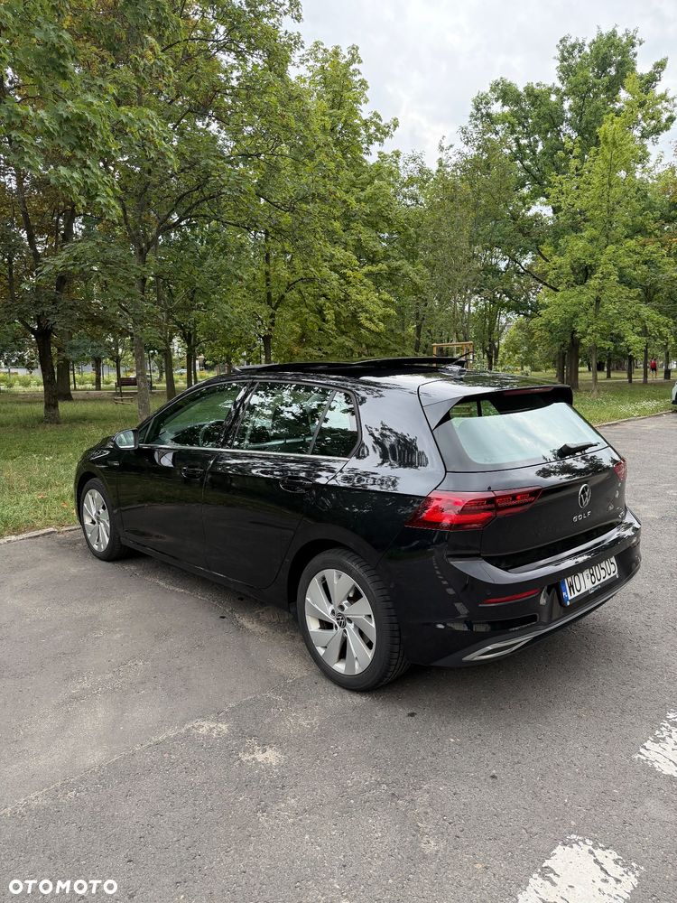 Volkswagen Golf 1.5 eTSI EVO Style DSG - 5