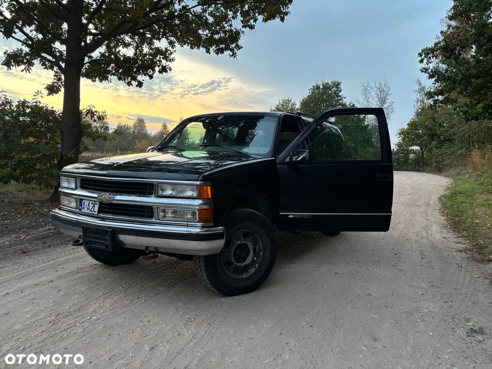 Chevrolet Tahoe - 2