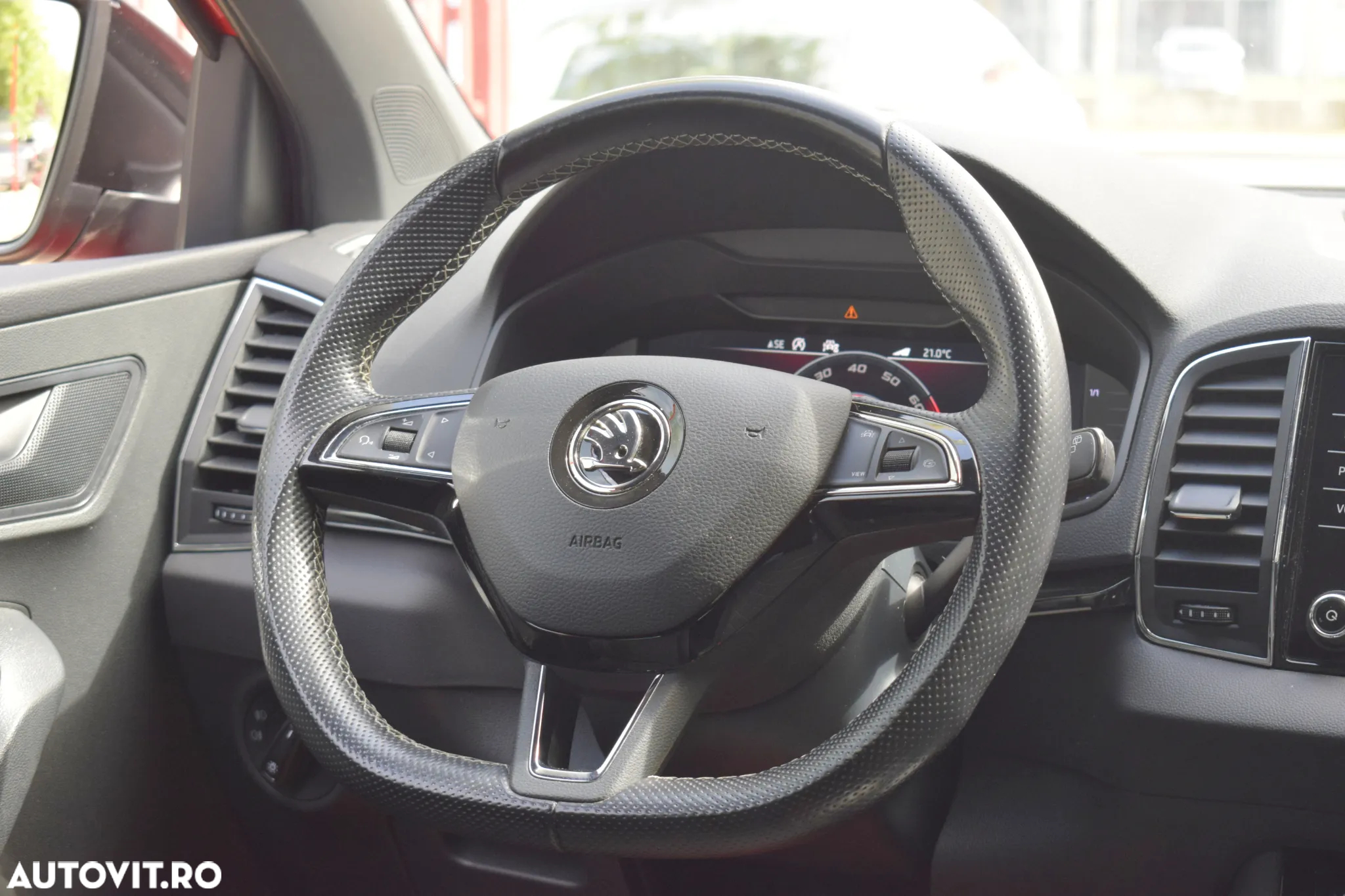 Skoda Karoq 1.5 TSI ACT DSG Sportline - 16
