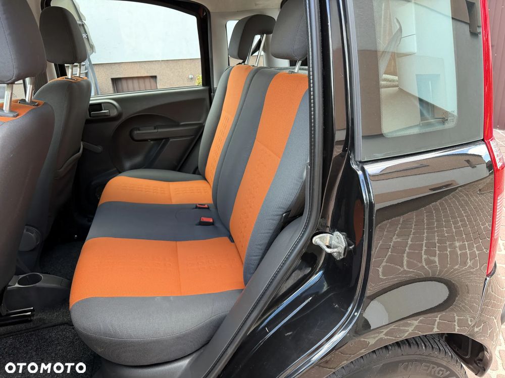 Fiat Panda 1.2 Emotion - 23