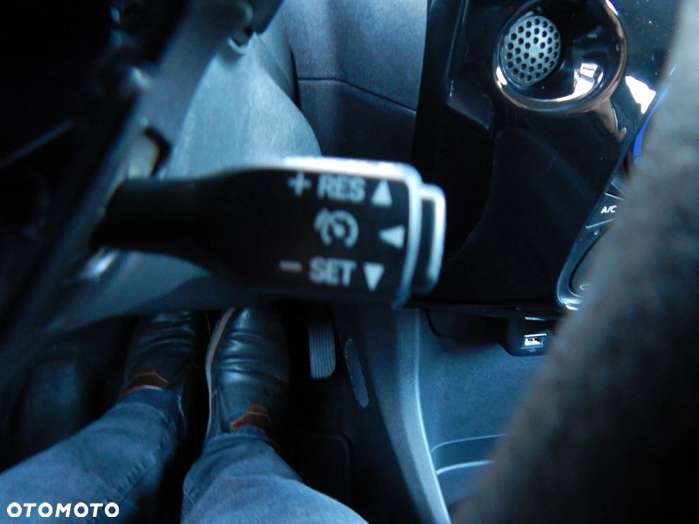 Toyota Aygo x-clusive Style Selection - 24