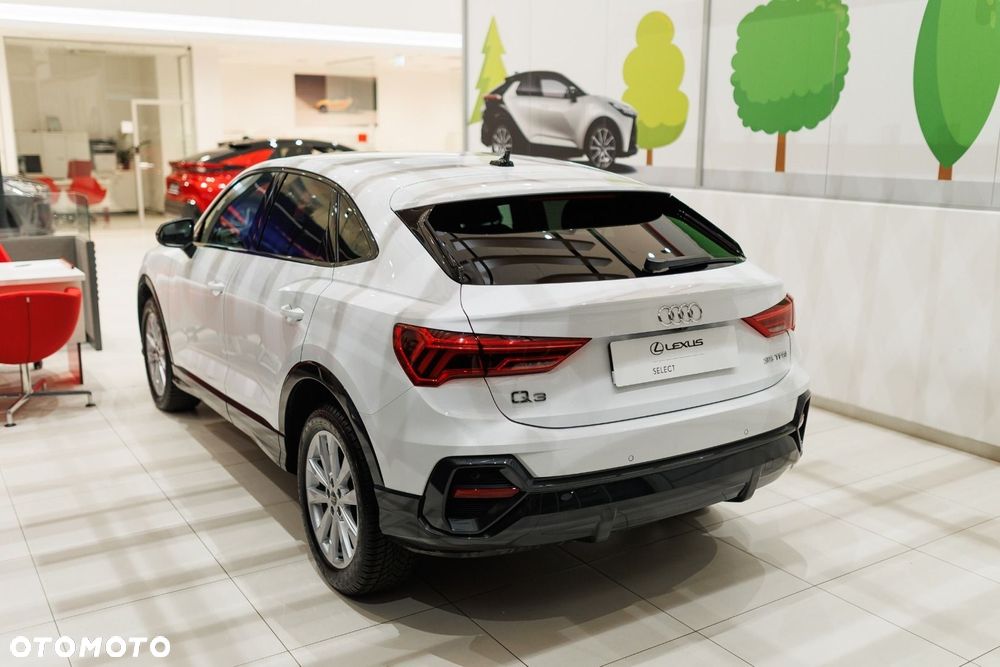 Audi Q3 - 22
