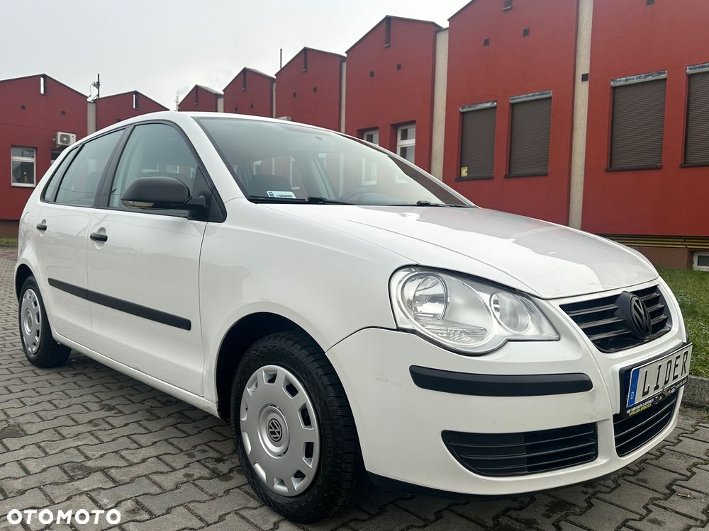 Volkswagen Polo 1.4 Trendline - 1