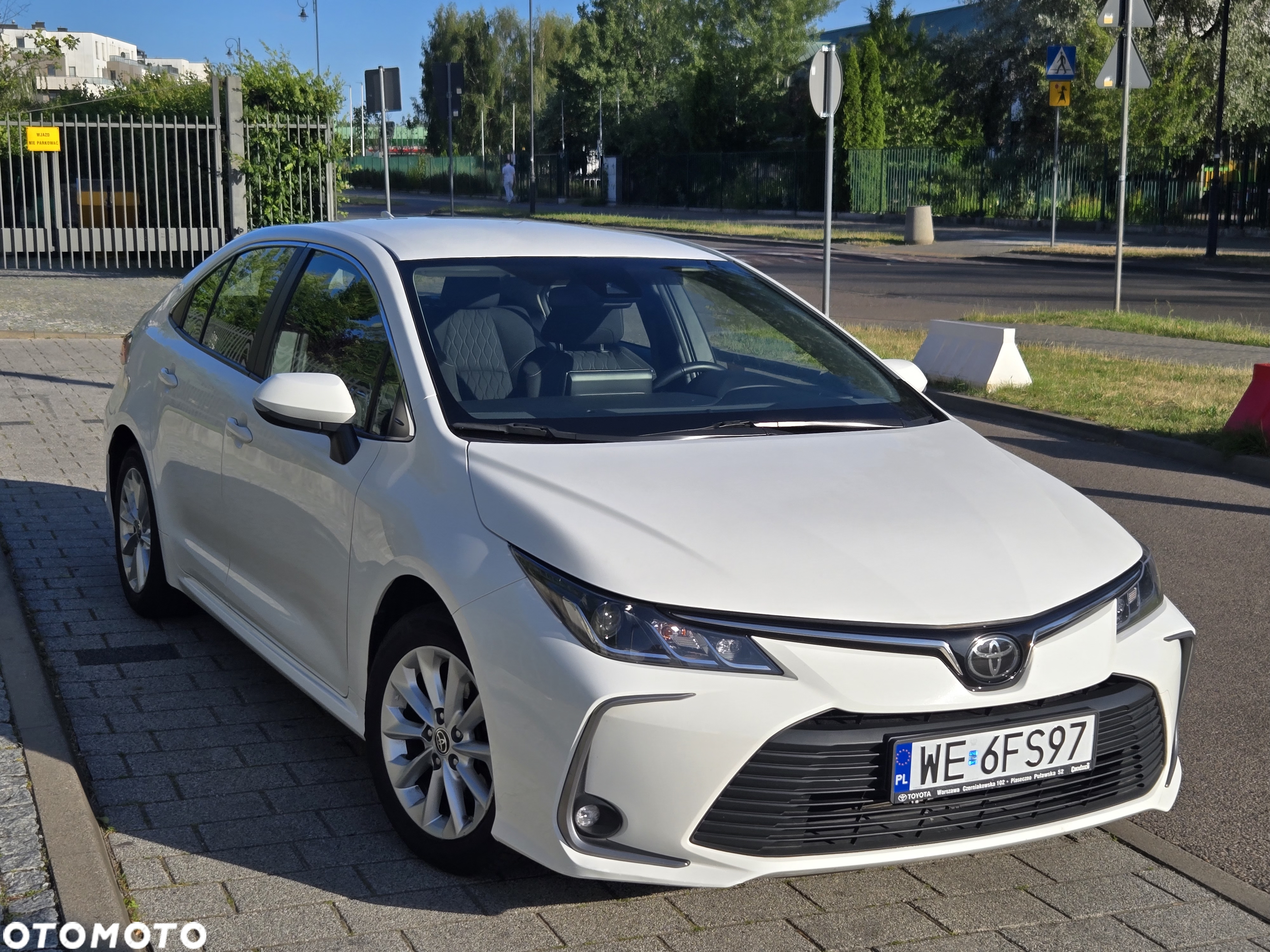 Toyota Corolla 1.6 Comfort - 4