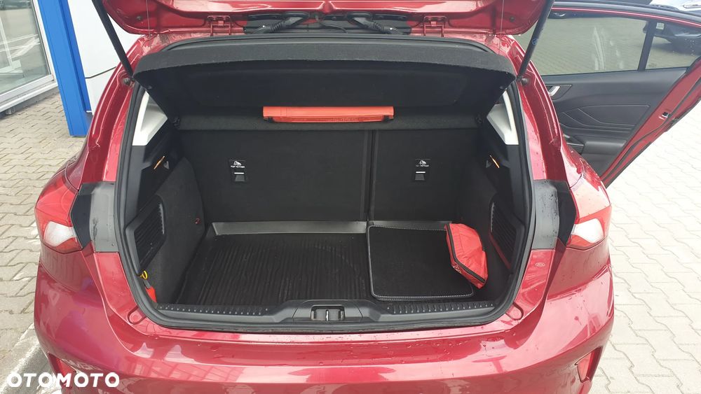 Ford Focus 1.5 EcoBoost Titanium - 10