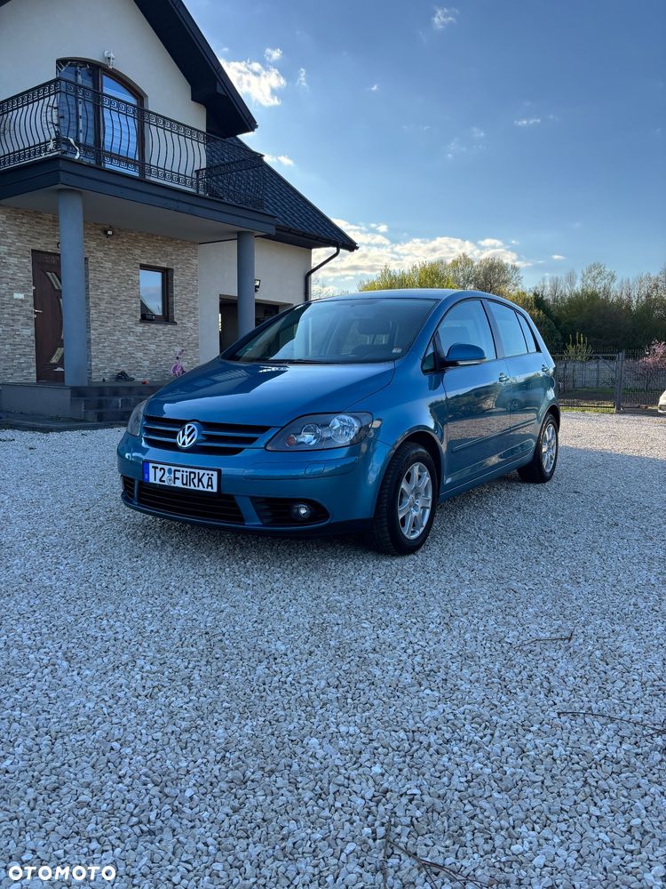 Volkswagen Golf Plus 1.6 FSI Trendline - 1