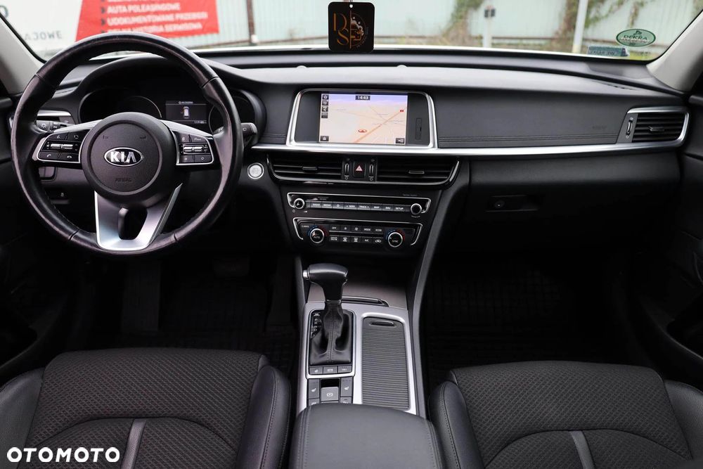 Kia Optima - 15